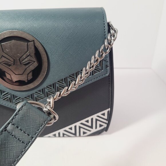 Loungefly Wakanda Forever Crossbody Bag | NWT Marvel Black Panther - Picture 7 of 16